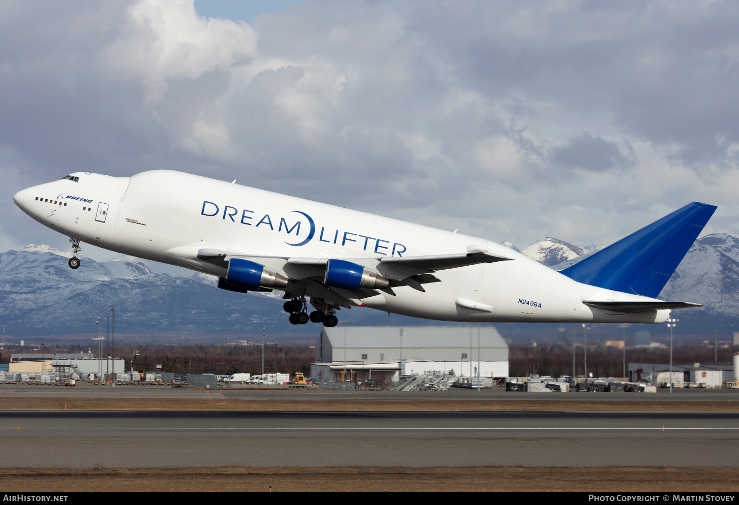 Aircraft Photo of N249BA | Boeing 747-409(LCF) Dreamlifter | Boeing | AirHistory.net #687035