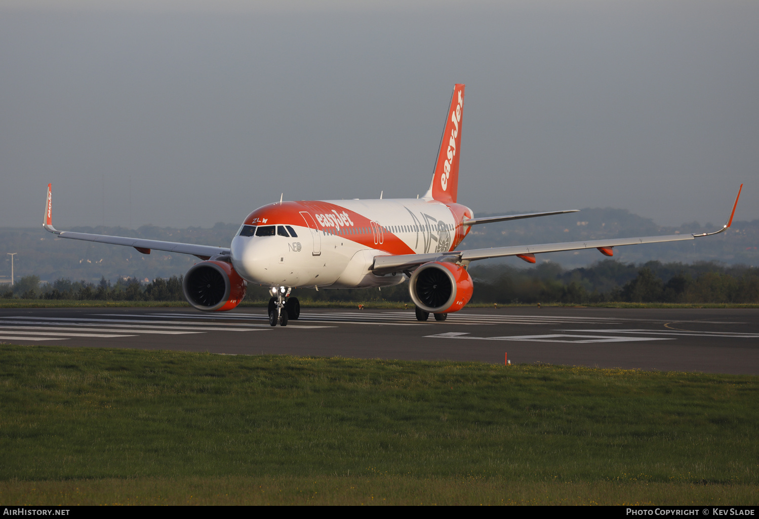 Aircraft Photo of G-UZLW | Airbus A320-251N | EasyJet | AirHistory.net #687180