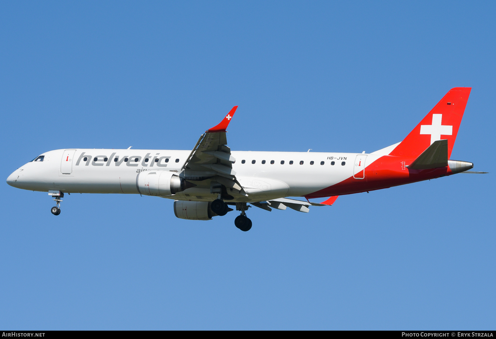 Aircraft Photo of HB-JVN | Embraer 190LR (ERJ-190-100LR) | Helvetic Airways | AirHistory.net #687203