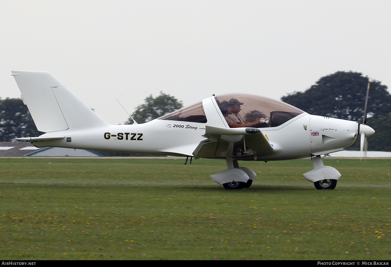 Aircraft Photo of G-STZZ | TL-Ultralight TL-2000UK Sting | AirHistory.net #687219