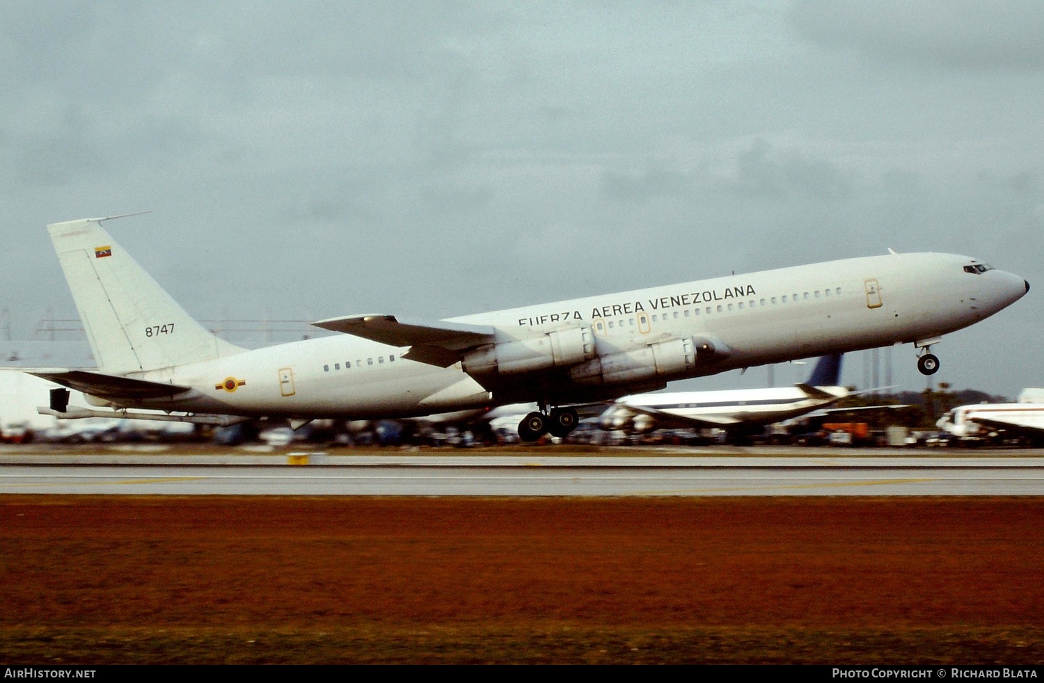 Aircraft Photo of 8747 | Boeing 707-384C(KC) | Venezuela - Air Force | AirHistory.net #687281