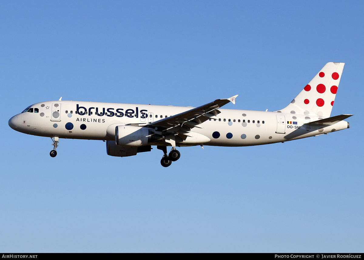 Aircraft Photo of OO-SNF | Airbus A320-214 | Brussels Airlines | AirHistory.net #687341
