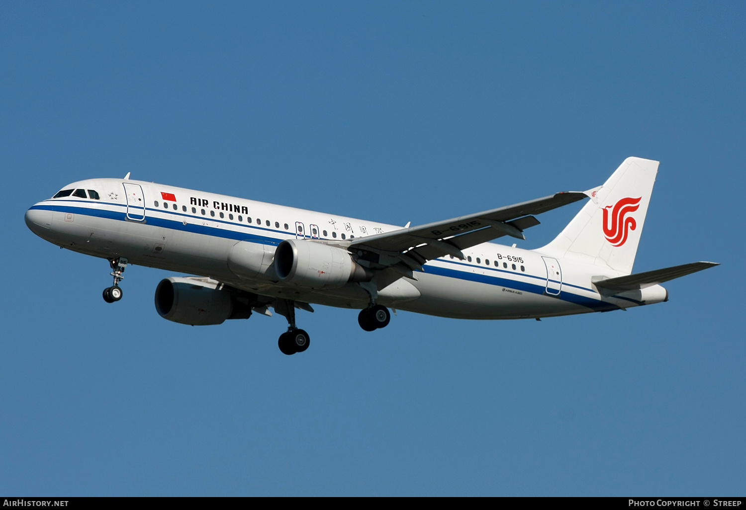 Aircraft Photo of B-6915 | Airbus A320-214 | Air China | AirHistory.net #687345