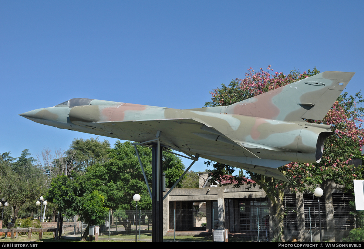 Aircraft Photo of C-710 | Dassault Mirage IIICJ | Argentina - Air Force | AirHistory.net #687348