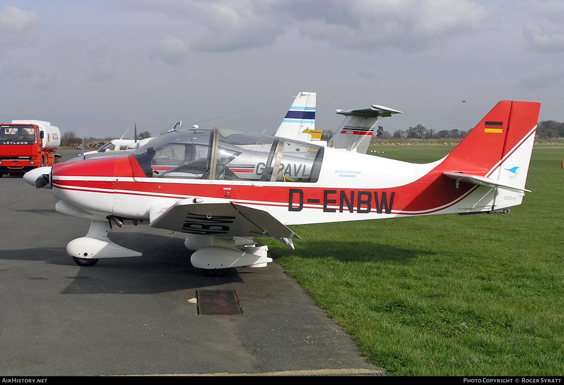 Aircraft Photo of D-ENBW | Robin DR-400-180R Remorqueur | Segelflugschule Hornburg | AirHistory.net #687422