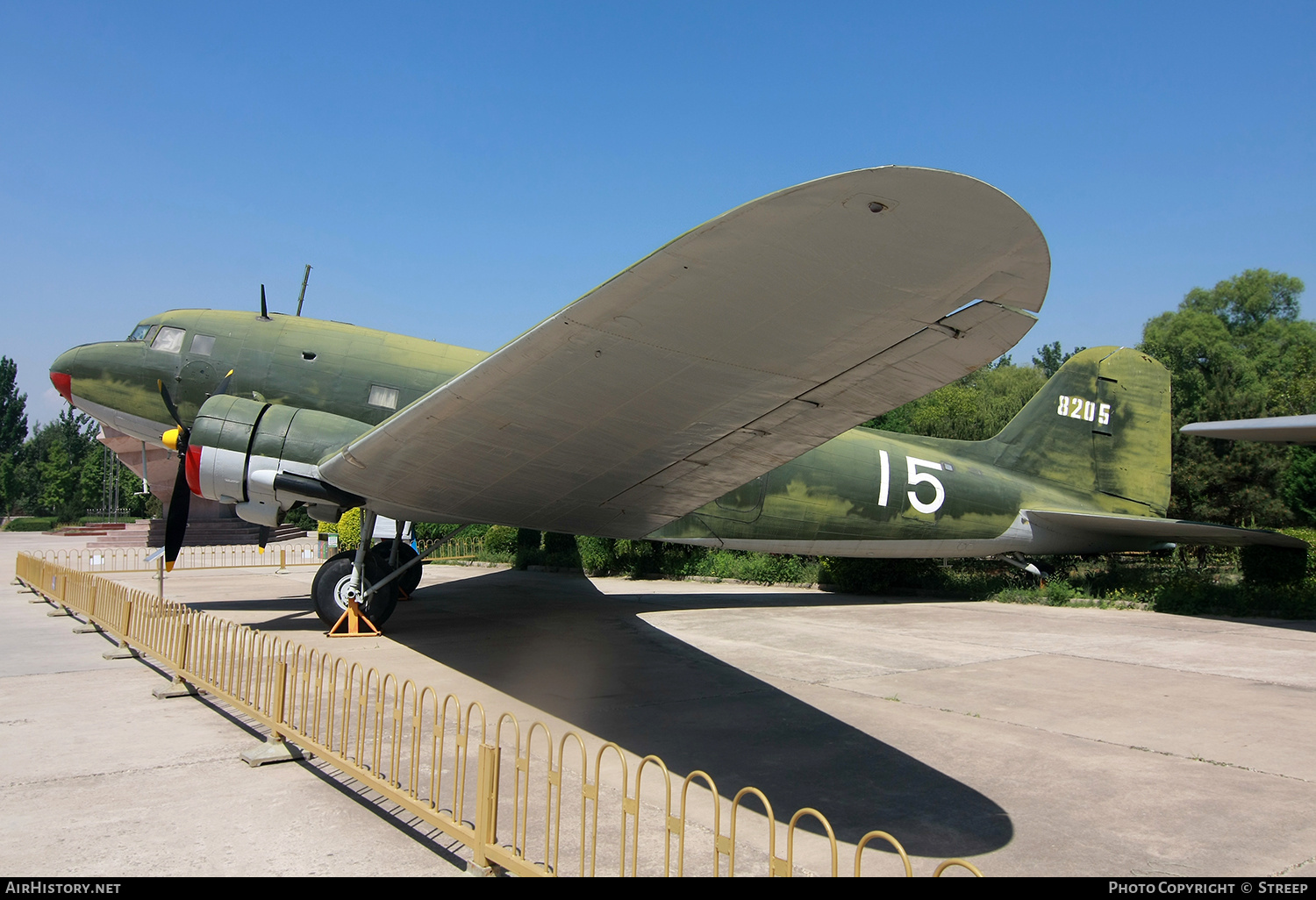 Aircraft Photo of 8205 / 15 | Lisunov Li-2 | SKOGA - Sino-Soviet Civil Aviation | AirHistory.net #687446
