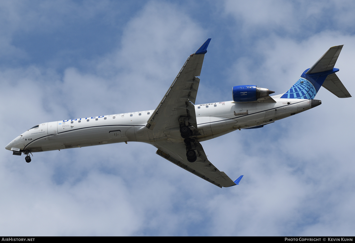 Aircraft Photo of N524GJ | Bombardier CRJ-550 (CL-600-2C11) | United Express | AirHistory.net #687462
