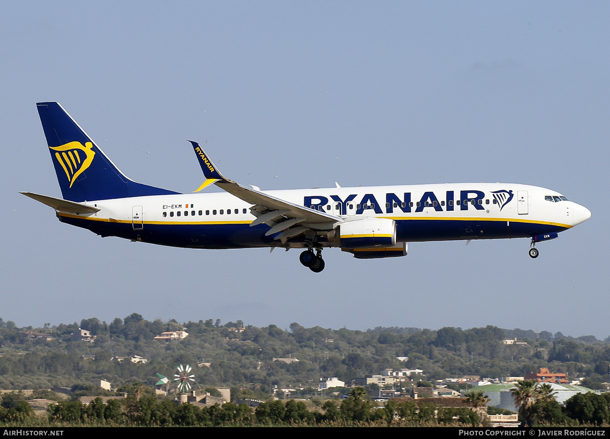 Aircraft Photo of EI-EKM | Boeing 737-8AS | Ryanair | AirHistory.net #687489