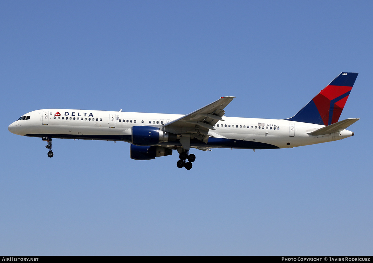 Aircraft Photo of N678DL | Boeing 757-232 | Delta Air Lines | AirHistory.net #687492