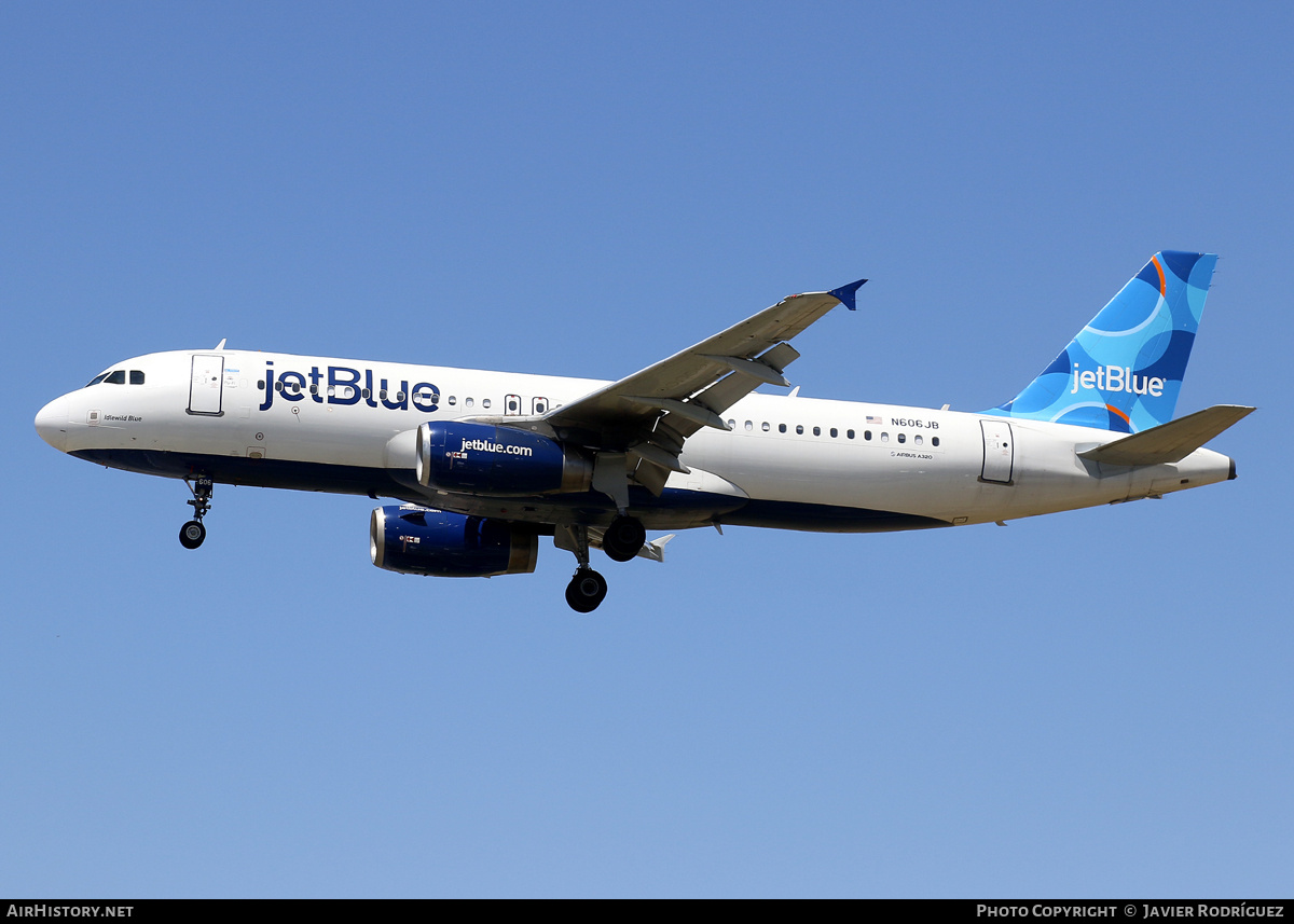 Aircraft Photo of N606JB | Airbus A320-232 | JetBlue Airways | AirHistory.net #687493