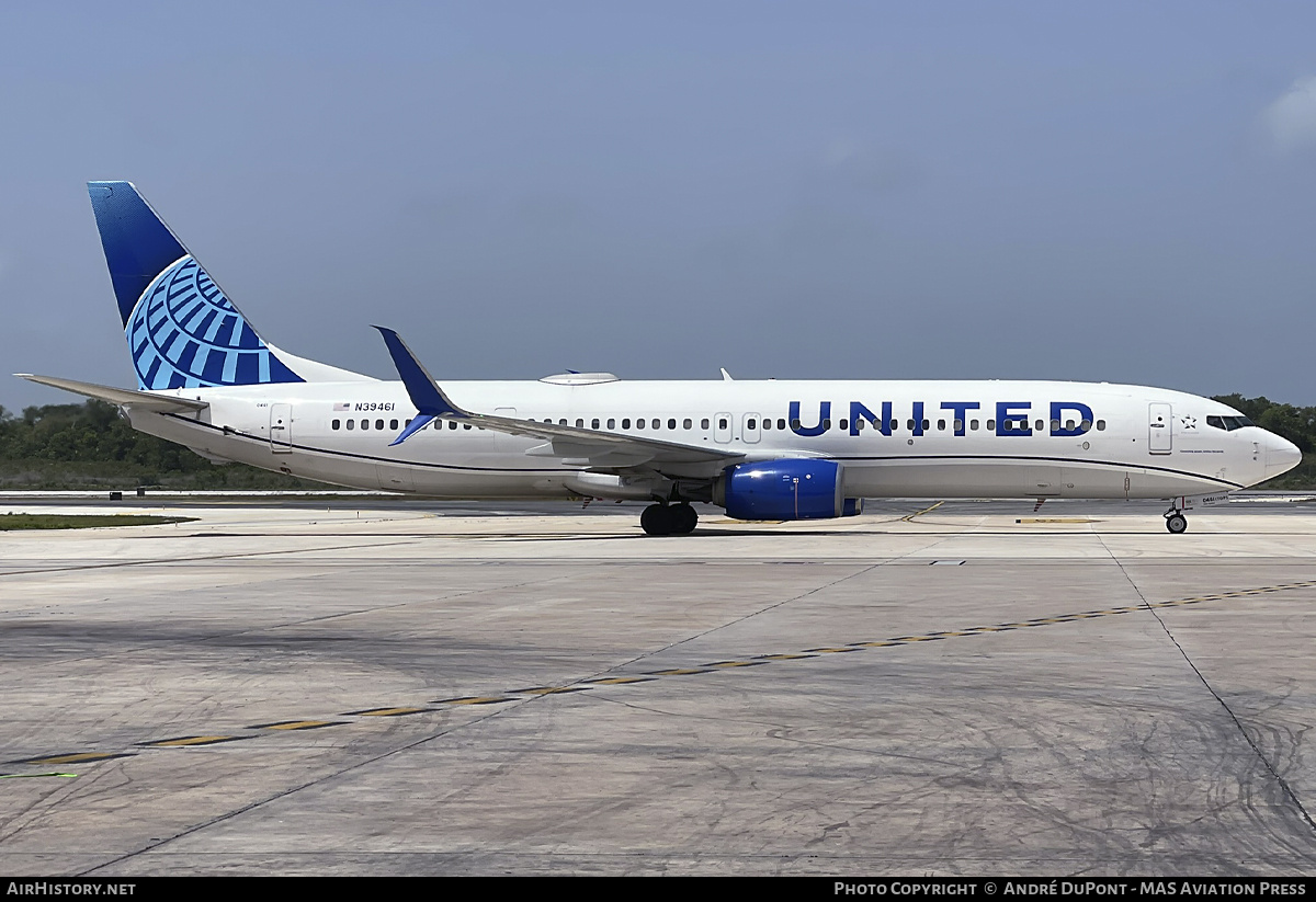Aircraft Photo of N39461 | Boeing 737-924/ER | United Airlines | AirHistory.net #687537