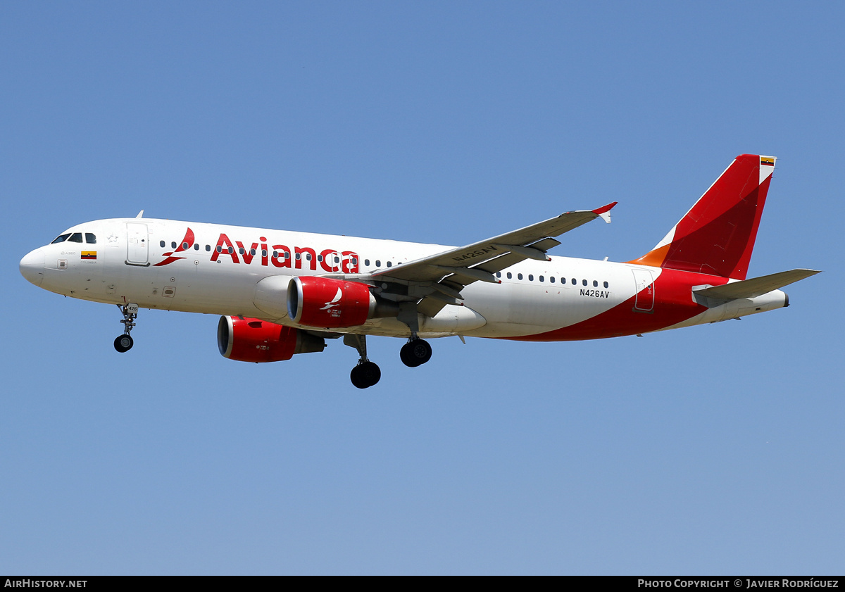 Aircraft Photo of N426AV | Airbus A320-214 | Avianca | AirHistory.net #687629