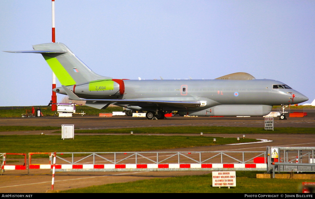 Aircraft Photo of ZJ694 | Bombardier Sentinel R.1 (BD-700-1A10) | UK - Air Force | AirHistory.net #687642