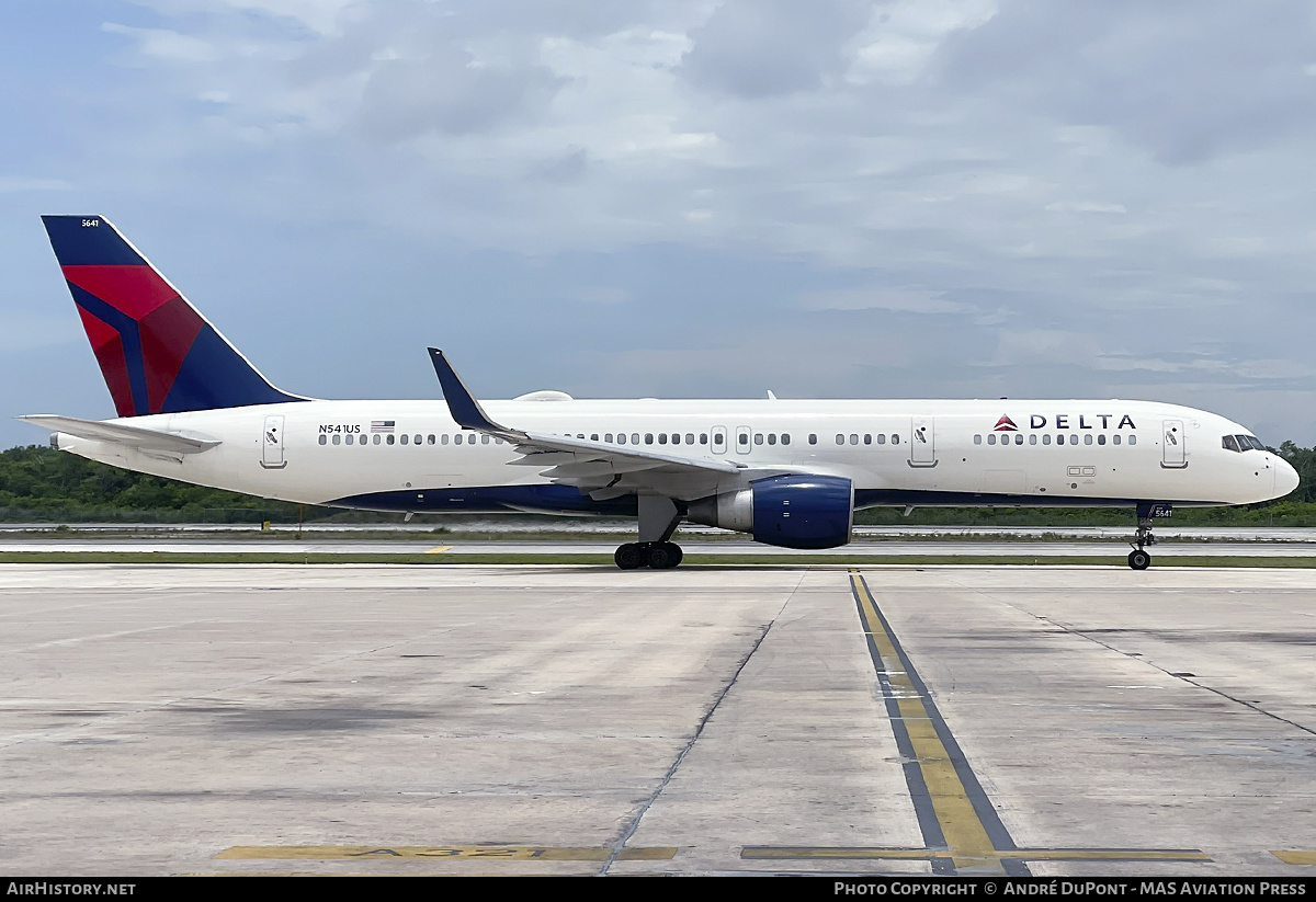 Aircraft Photo of N541US | Boeing 757-251 | Delta Air Lines | AirHistory.net #687665