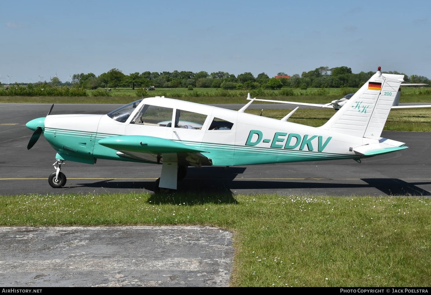 Aircraft Photo of D-EDKV | Piper PA-28R-200 Cherokee Arrow | AirHistory.net #687704