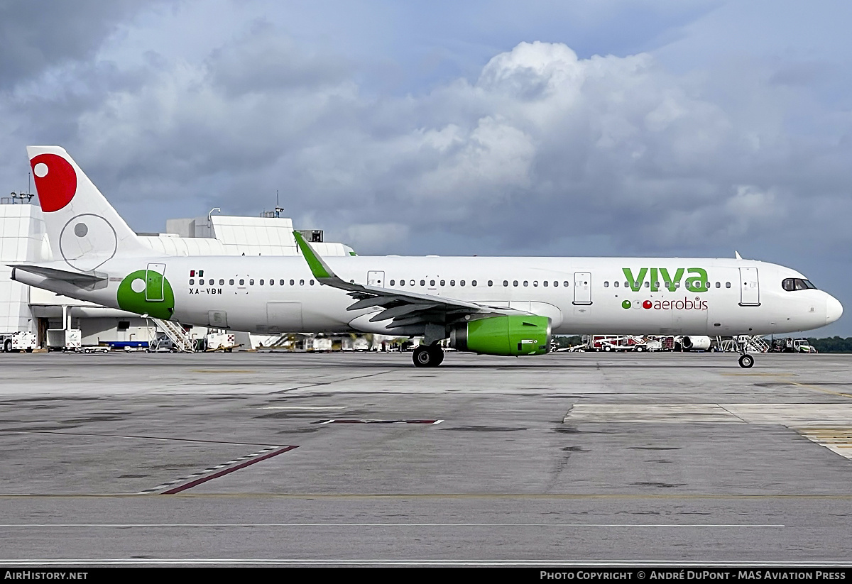 Aircraft Photo of XA-VBN | Airbus A321-231 | Viva Aerobús | AirHistory.net #687747