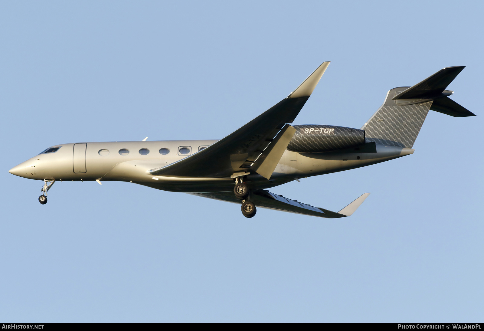 Aircraft Photo of SP-TOP | Gulfstream Aerospace G650ER (G-VI) | AirHistory.net #687920