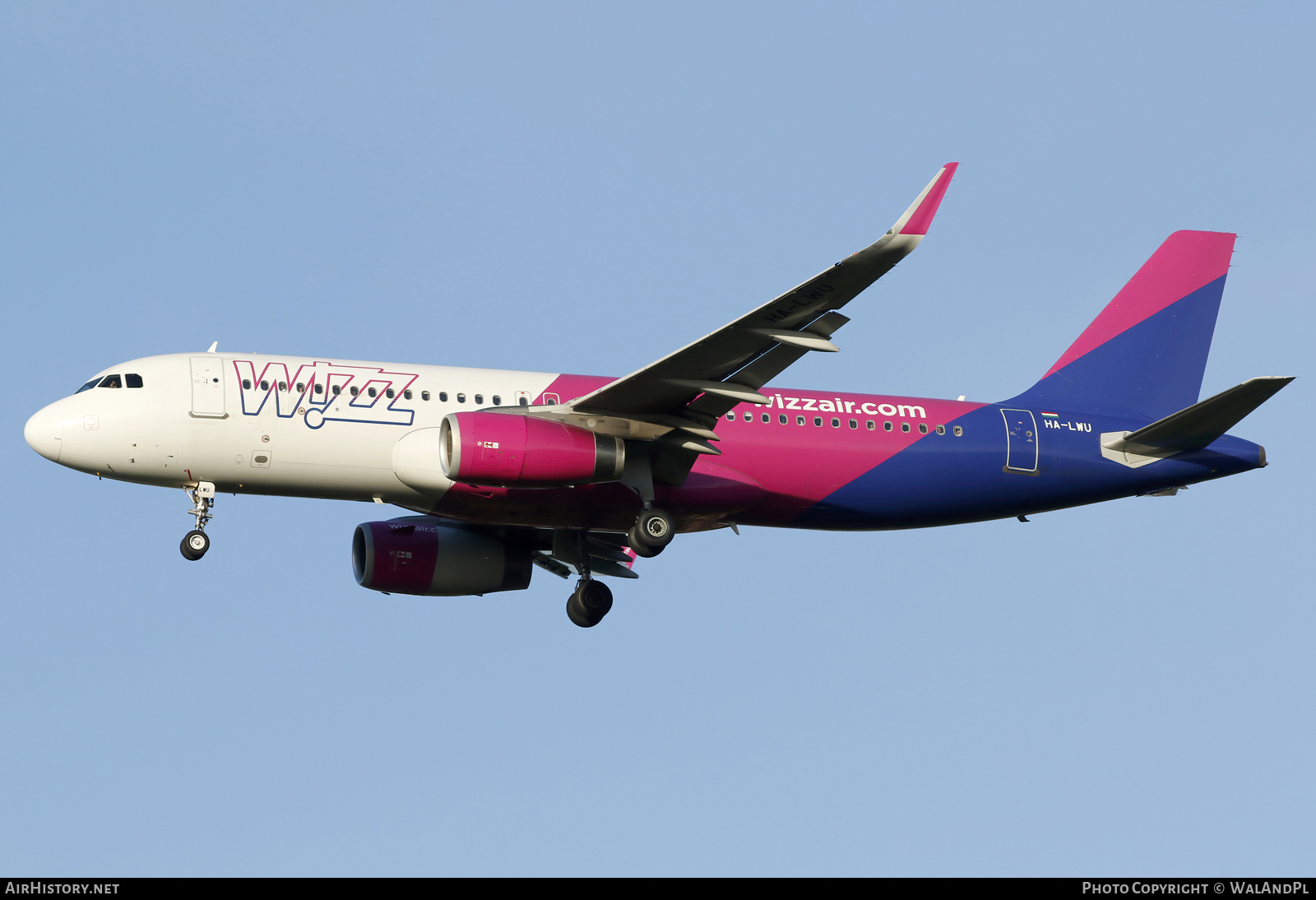 Aircraft Photo of HA-LWU | Airbus A320-232 | Wizz Air | AirHistory.net #687932