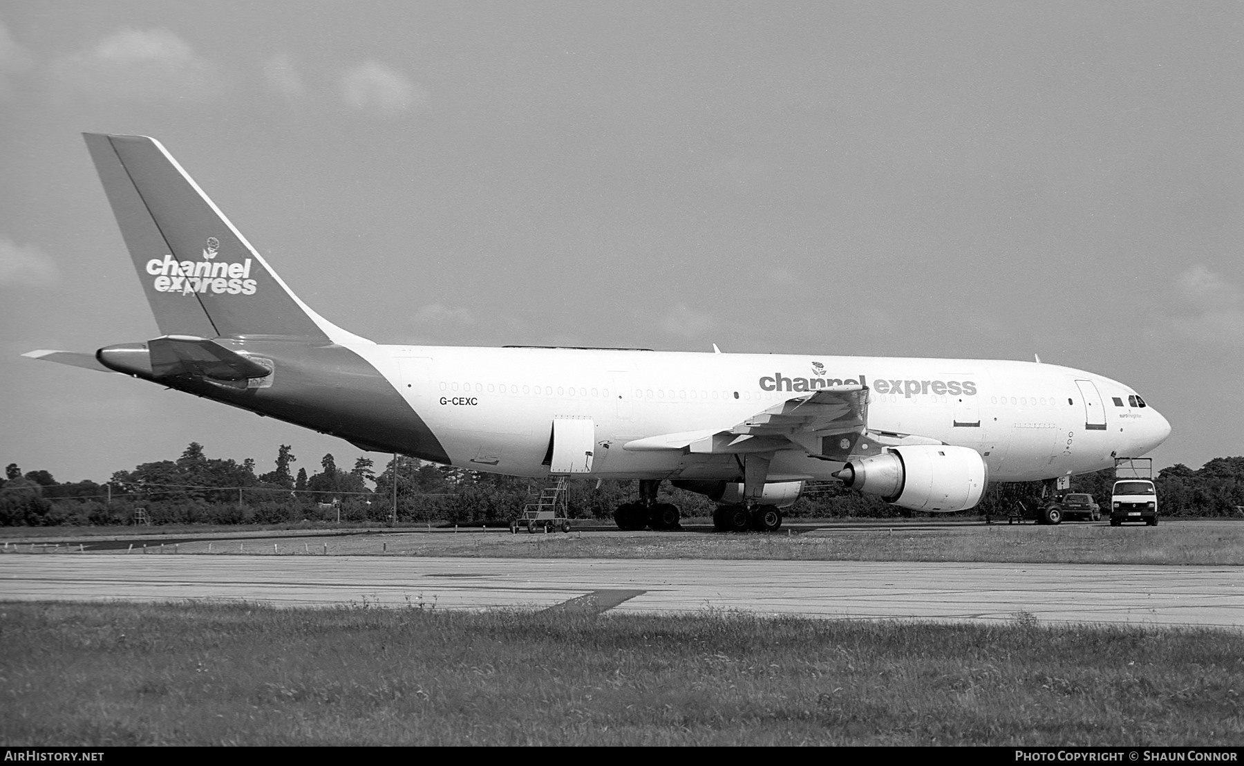 Aircraft Photo of G-CEXC | Airbus A300B4-103(F) | Channel Express | AirHistory.net #688013