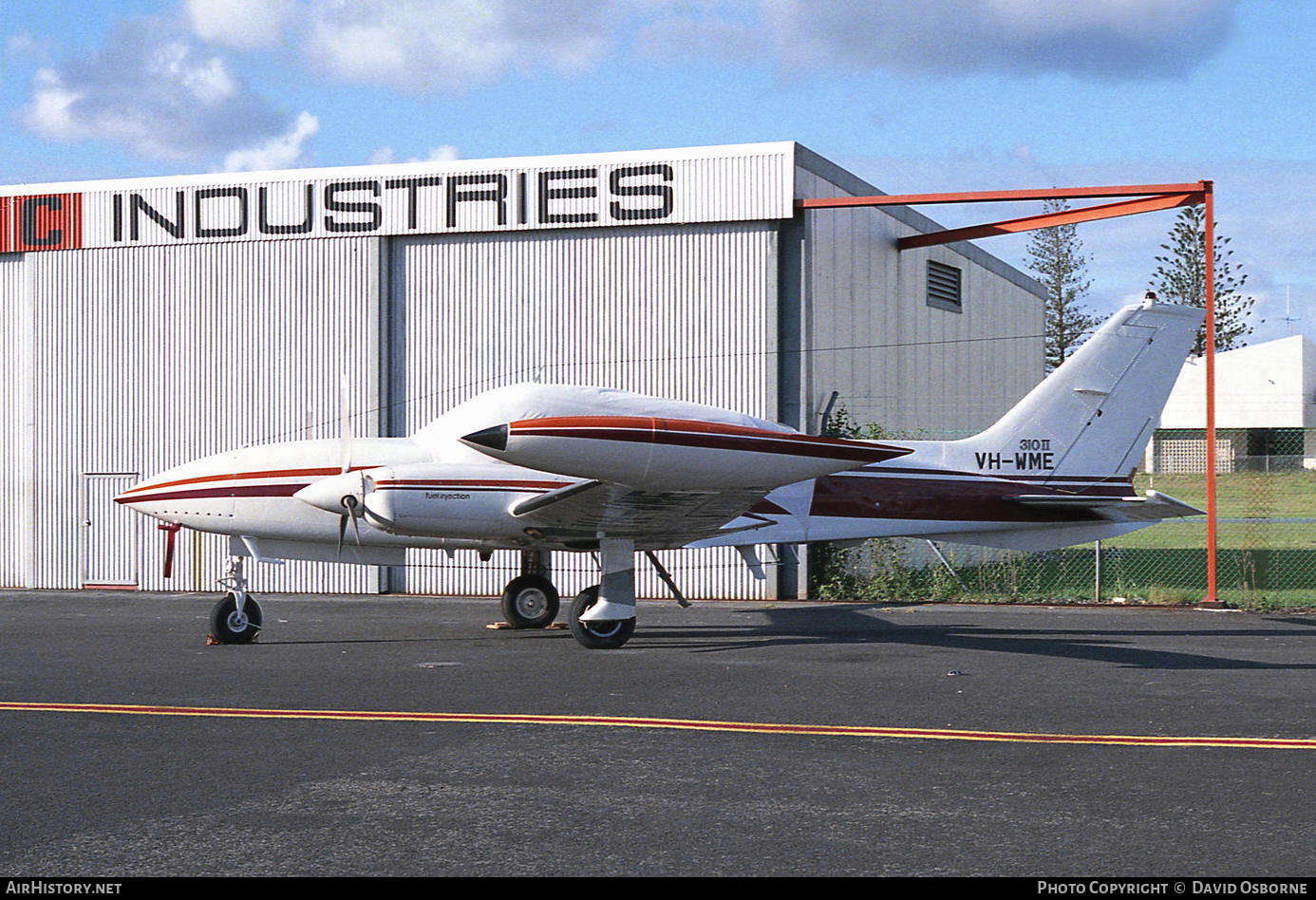 Aircraft Photo of VH-WME | Cessna 310R II | AirHistory.net #688021