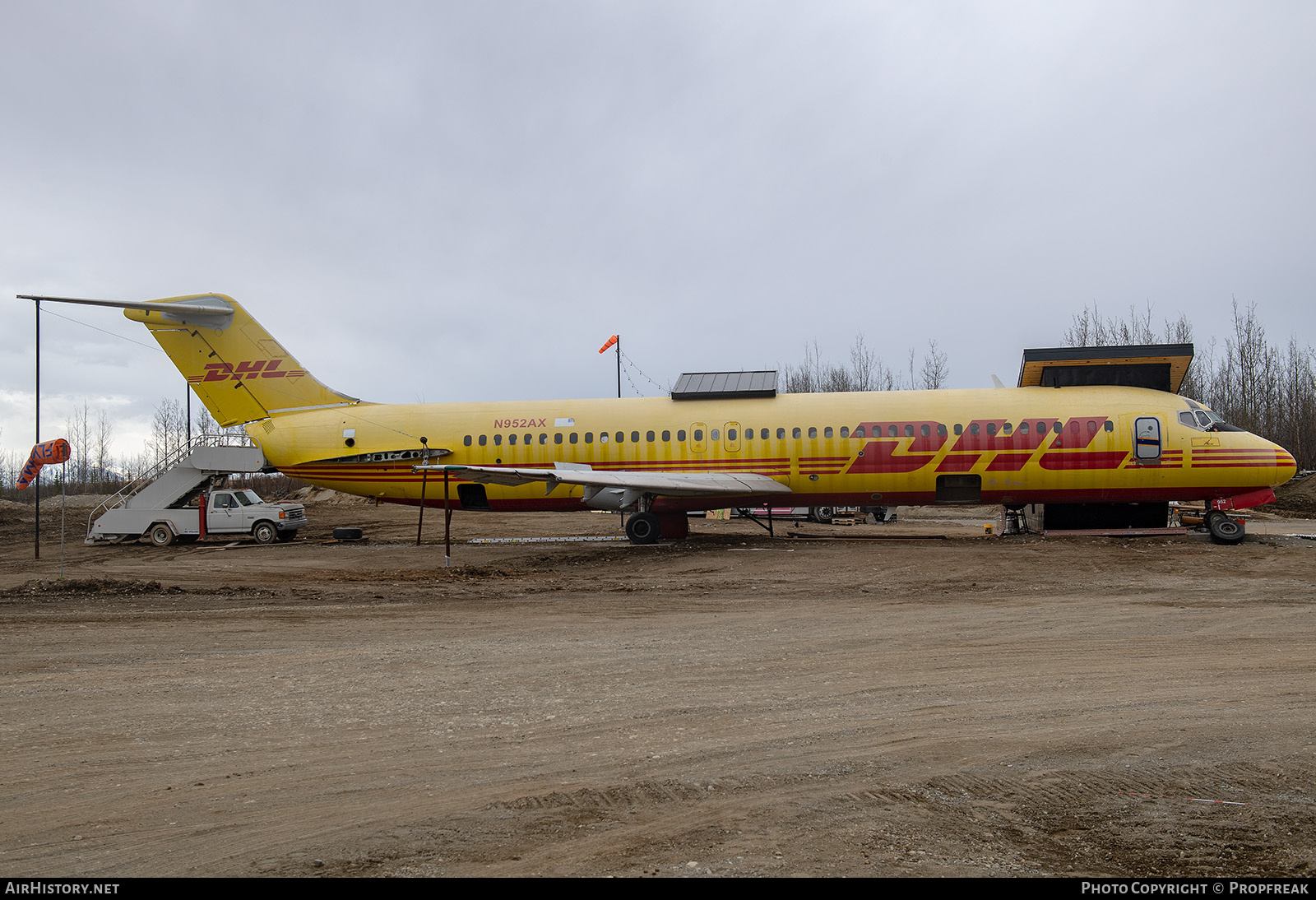 Aircraft Photo of N952AX | McDonnell Douglas DC-9-41 | DHL International | AirHistory.net #688077