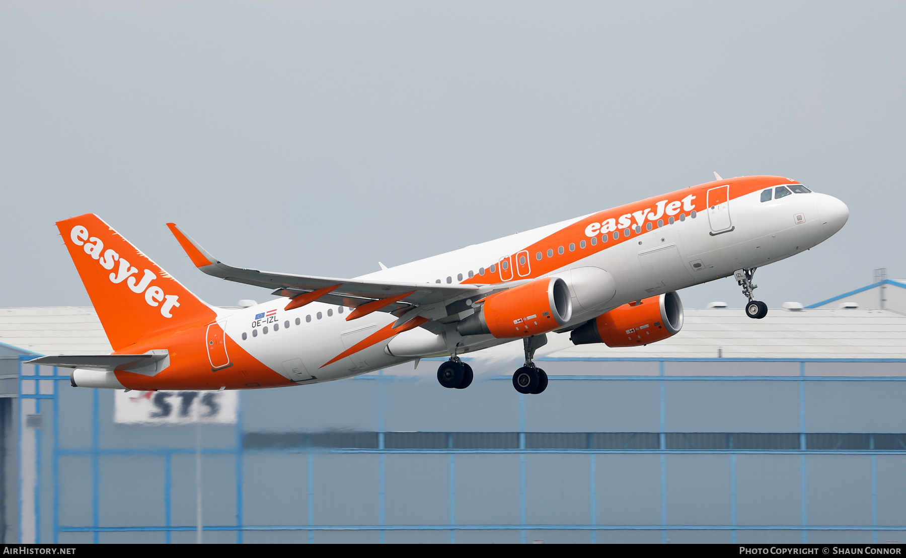 Aircraft Photo of OE-IZL | Airbus A320-214 | EasyJet | AirHistory.net #688083