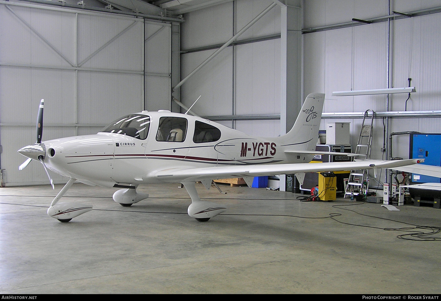 Aircraft Photo of M-YGTS | Cirrus SR-20 G3-GTS | AirHistory.net #688172