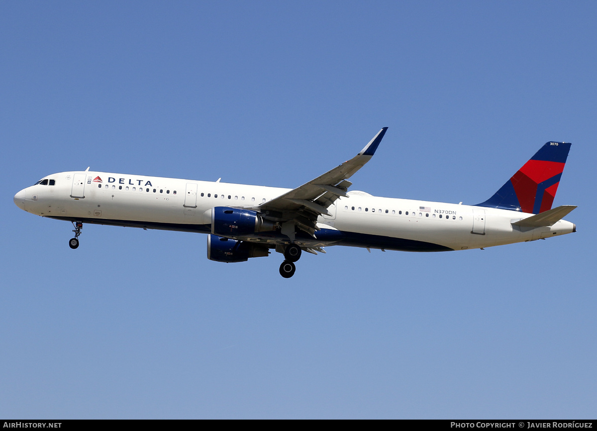 Aircraft Photo of N370DN | Airbus A321-211 | Delta Air Lines | AirHistory.net #688174