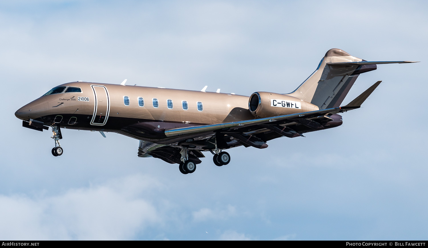 Aircraft Photo of C-GWFL | Bombardier Challenger 3500 (BD-100-1A10) | AirHistory.net #688236