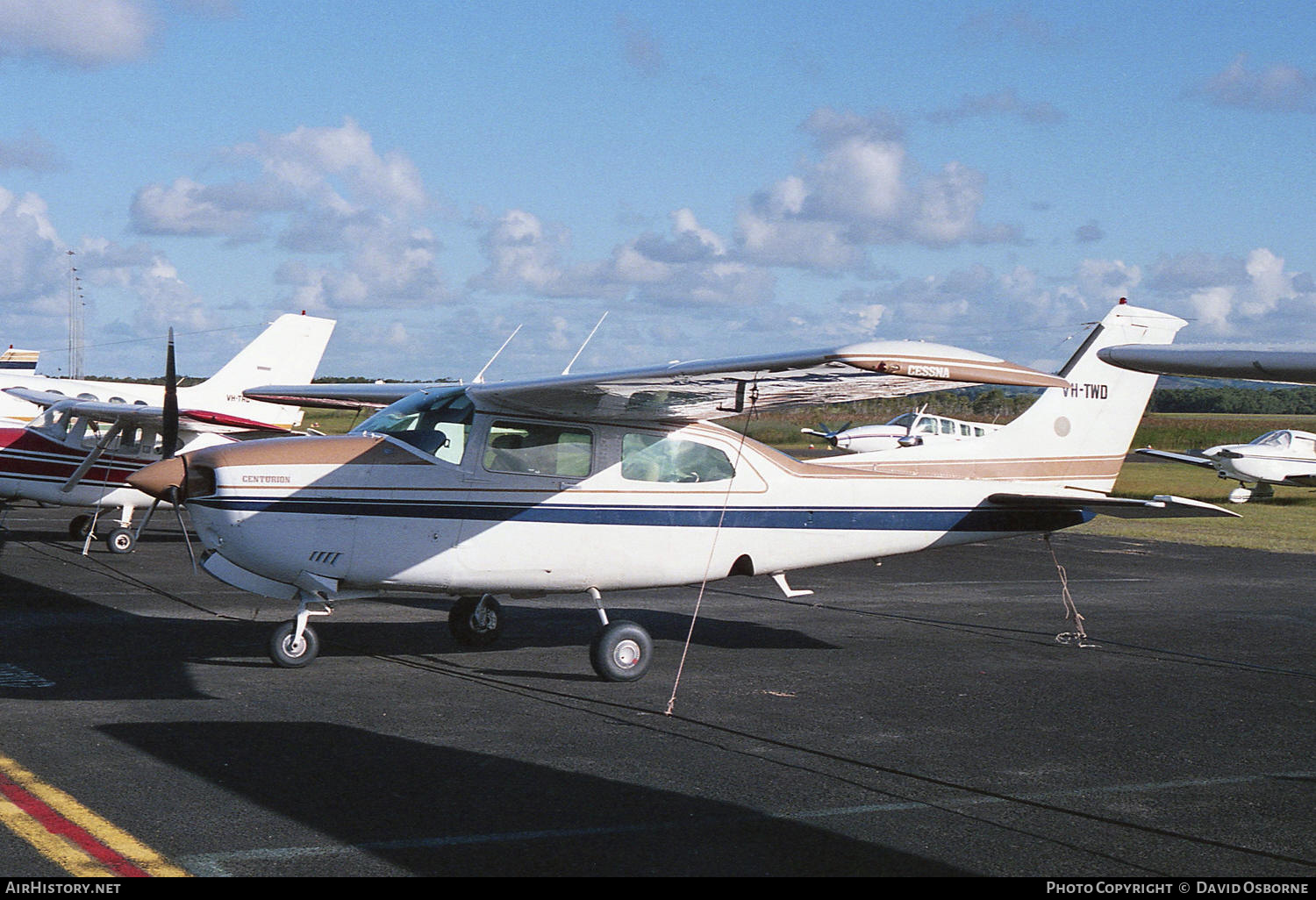 Aircraft Photo of VH-TWD | Cessna 210N Centurion | AirHistory.net #688238