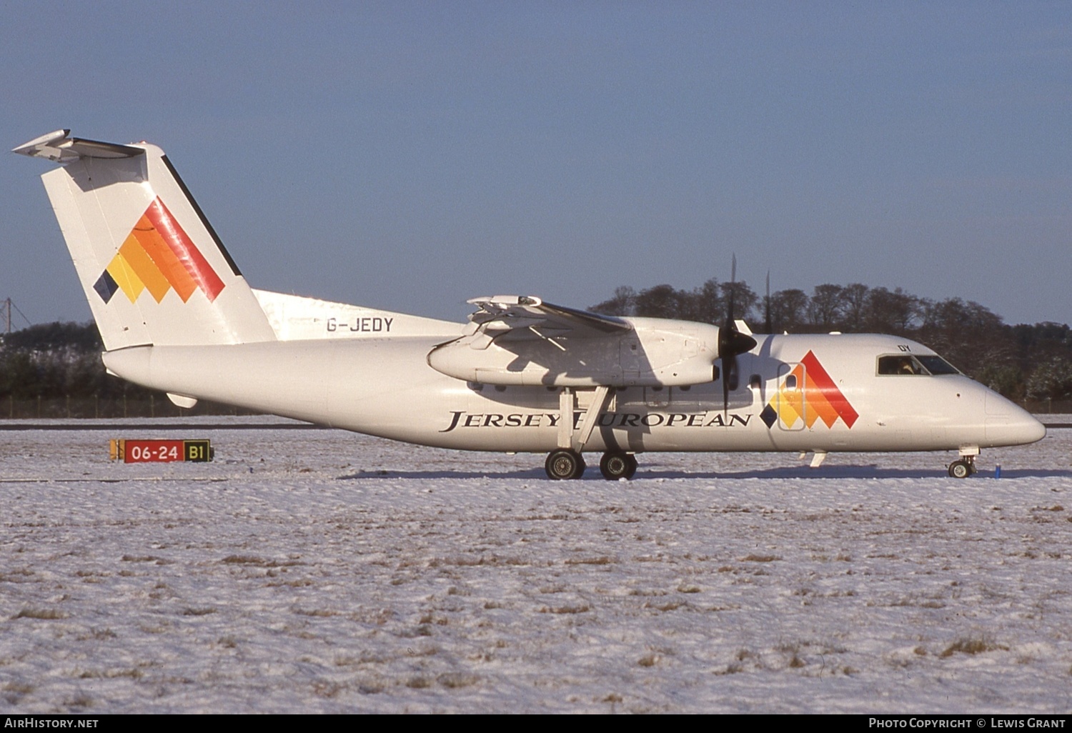 Aircraft Photo of G-JEDY | Bombardier DHC-8-201BQ Dash 8 | Jersey European Airways | AirHistory.net #688307