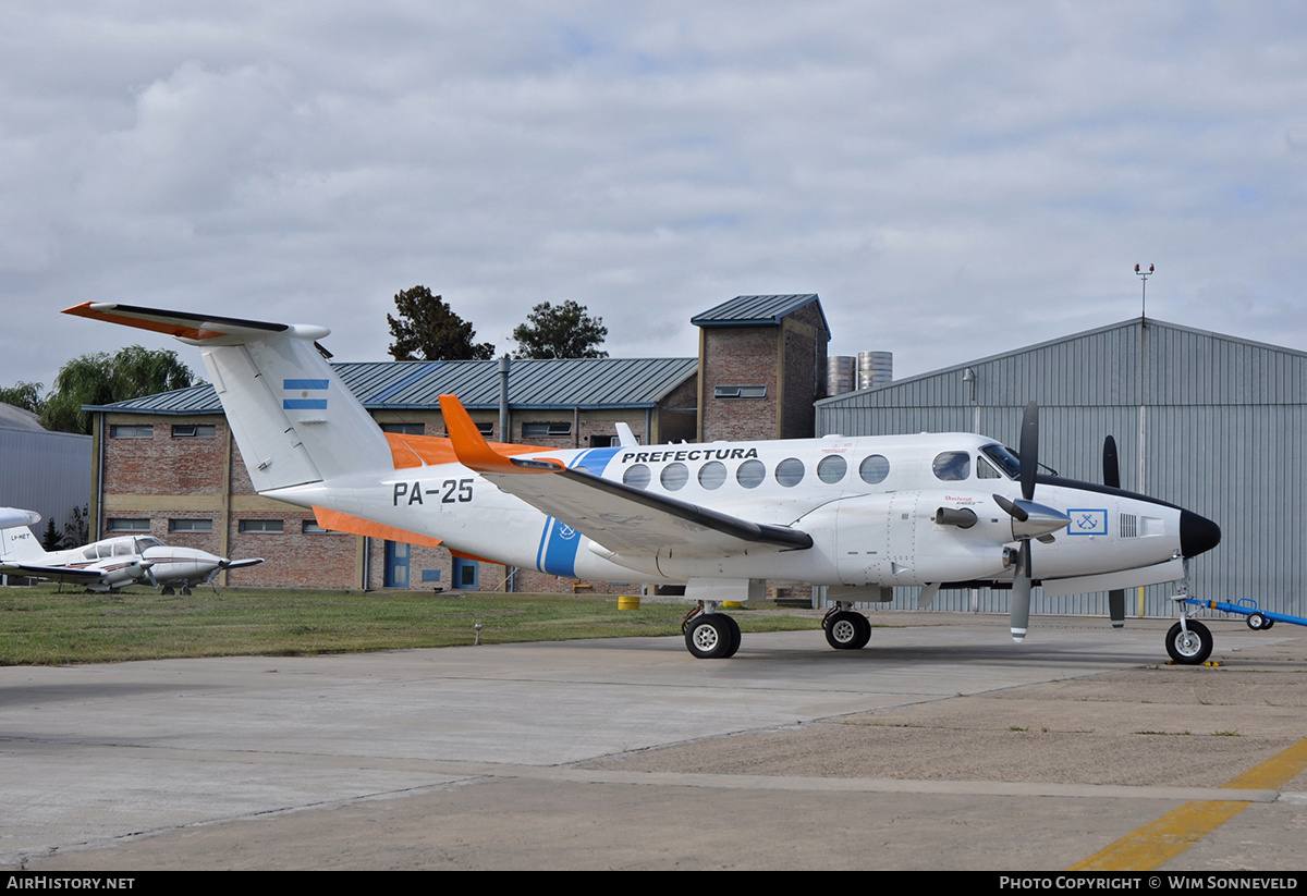 Aircraft Photo of PA-25 | Hawker Beechcraft 350ER King Air (B300) | Argentina - Coast Guard | AirHistory.net #688342