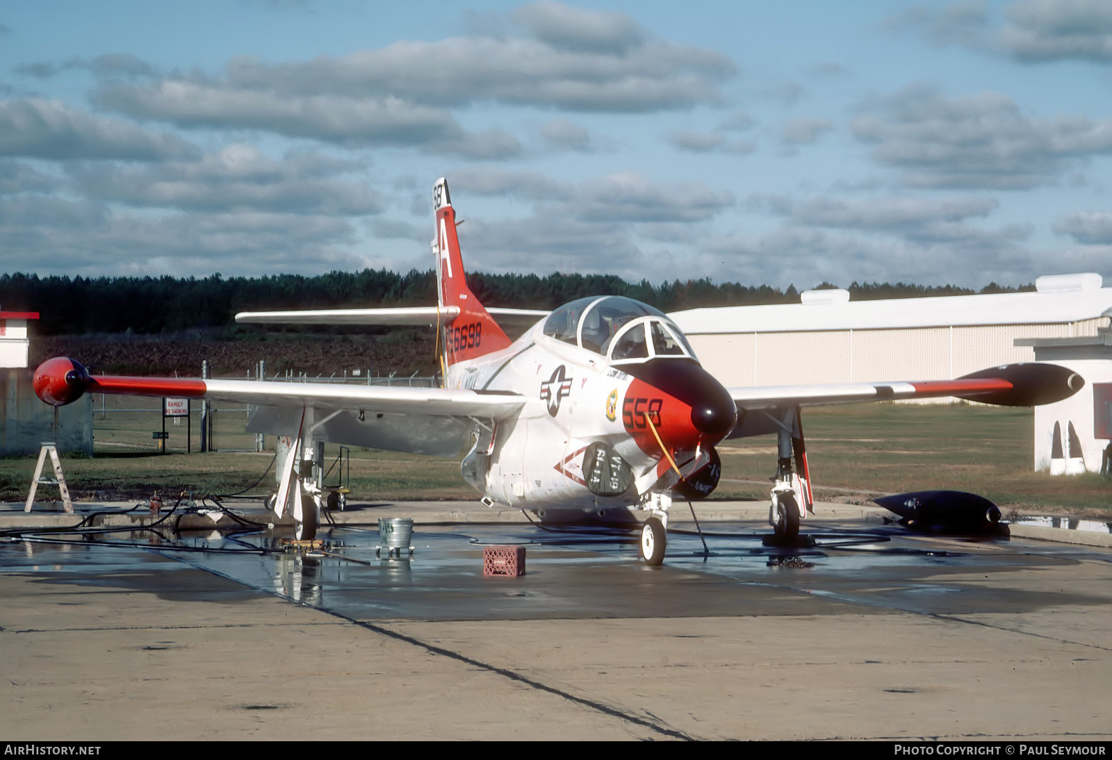 Aircraft Photo of 156698 | North American Rockwell T-2C Buckeye | USA - Navy | AirHistory.net #688364