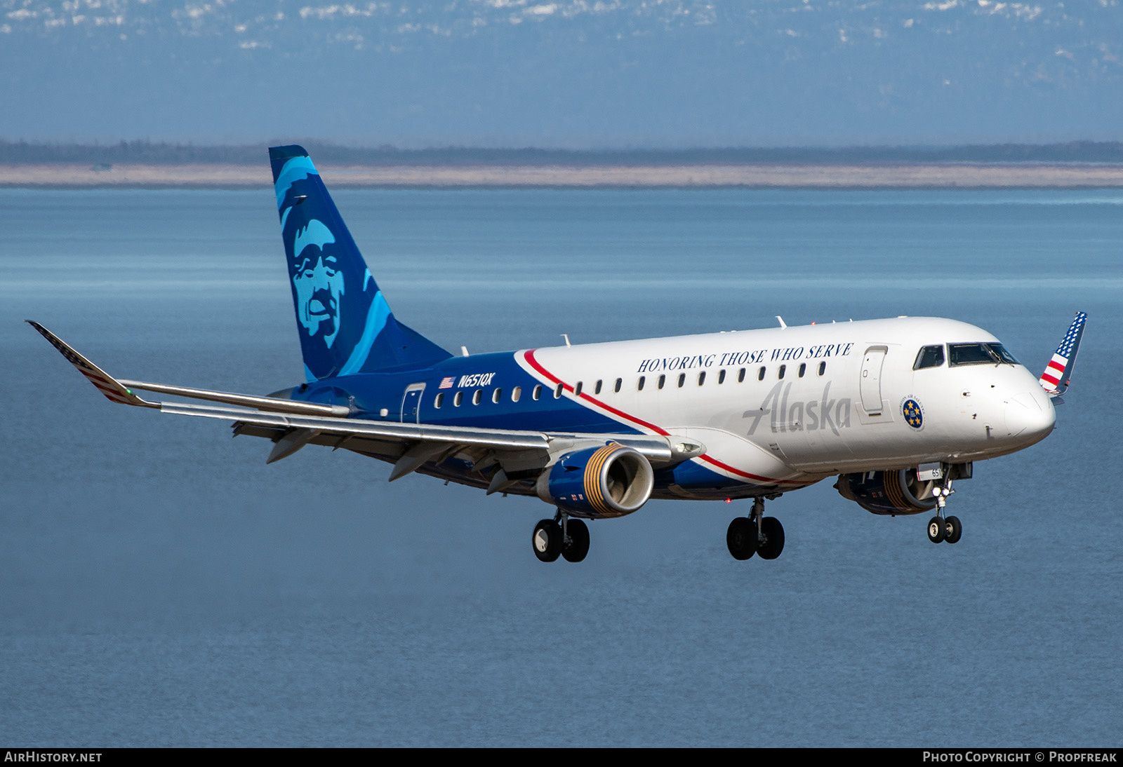 Aircraft Photo of N651QX | Embraer 175LR (ERJ-170-200LR) | Alaska Airlines | AirHistory.net #688420