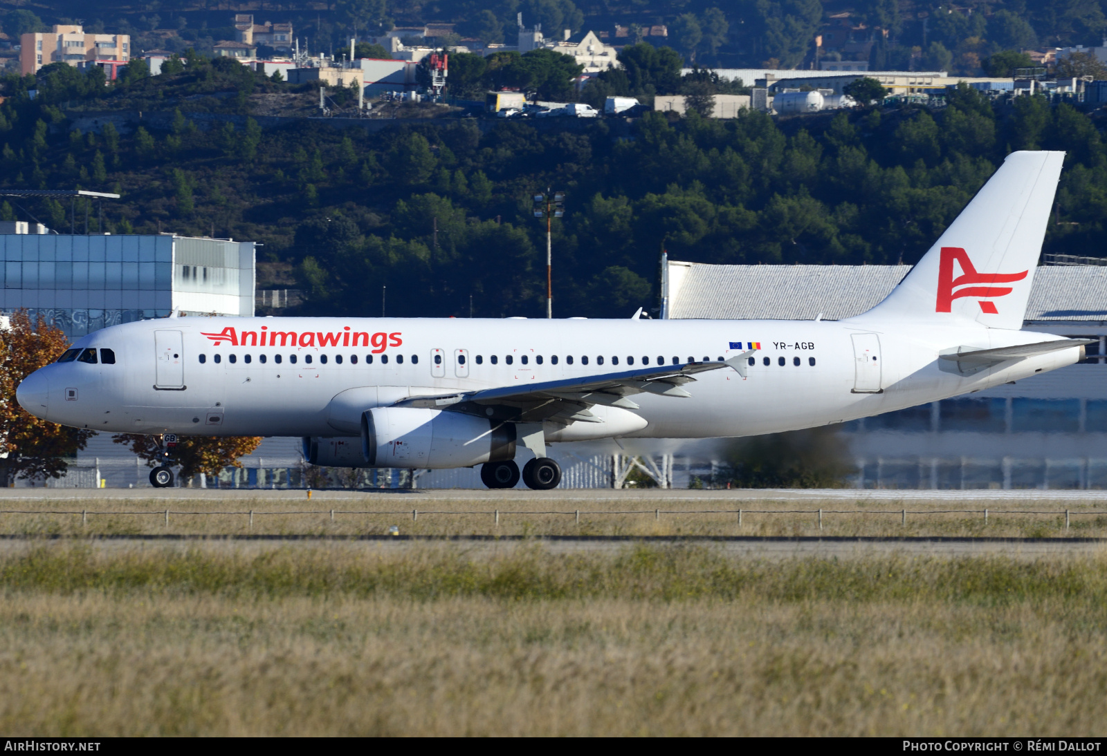 Aircraft Photo of YR-AGB | Airbus A320-232 | Animawings | AirHistory.net #688424