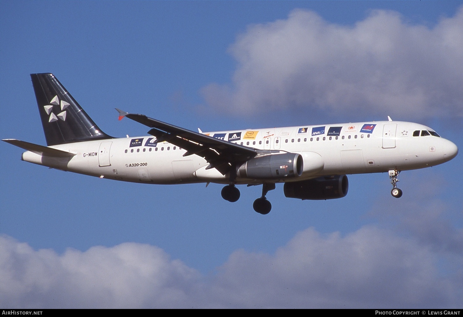 Aircraft Photo of G-MIDW | Airbus A320-232 | BMI - British Midland International | AirHistory.net #688426