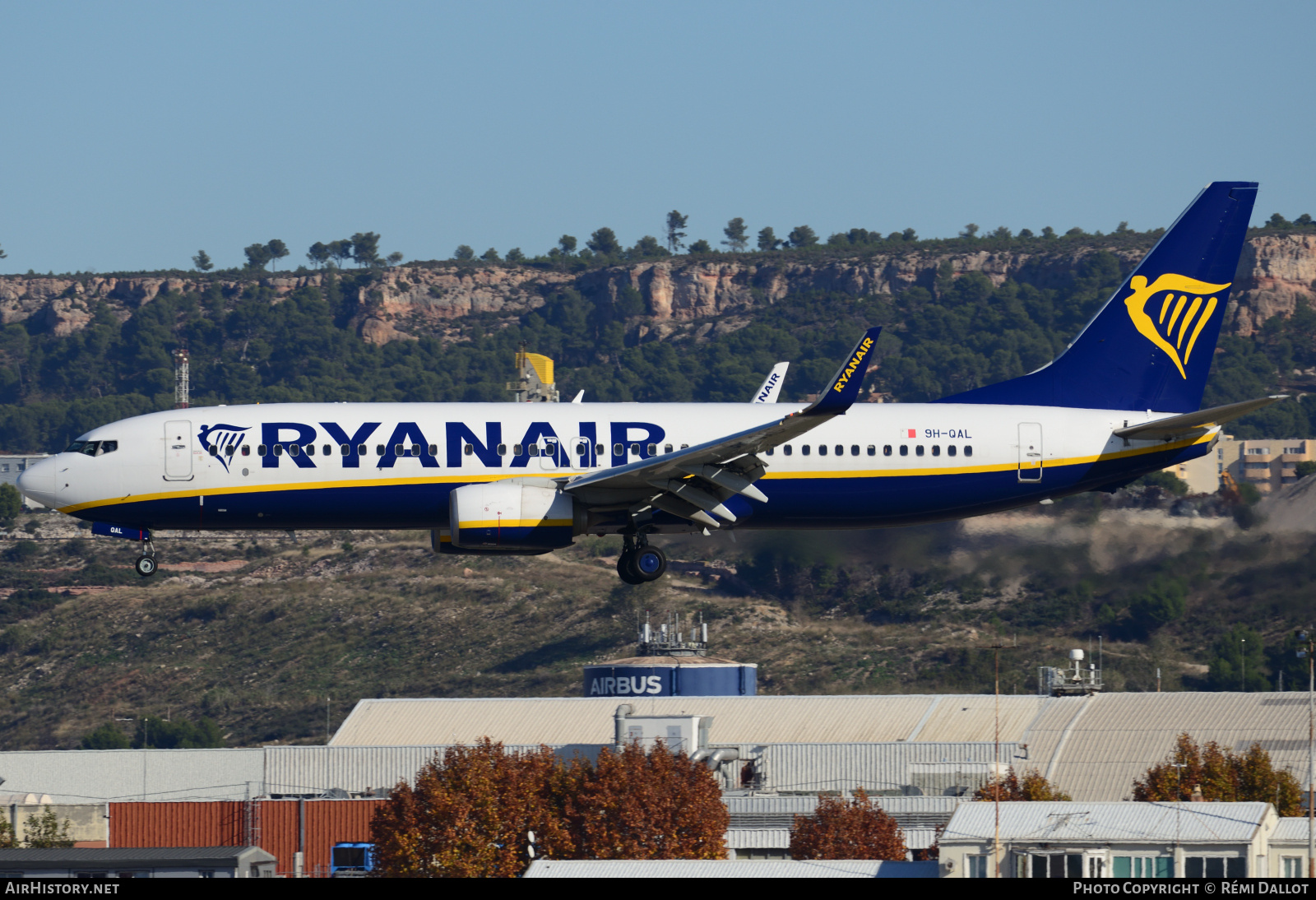 Aircraft Photo of 9H-QAL | Boeing 737-800 | Ryanair | AirHistory.net #688441