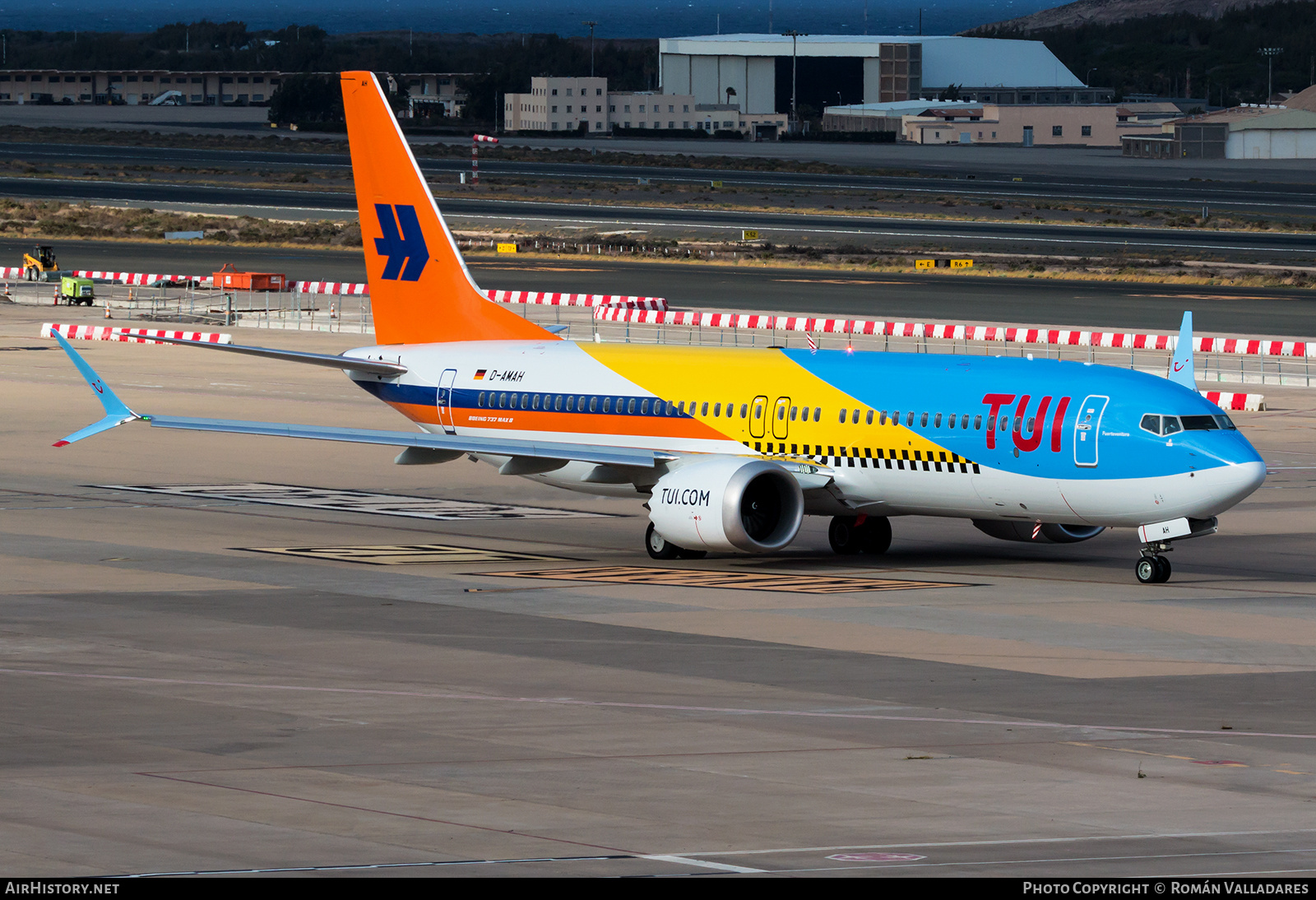 Aircraft Photo of D-AMAH | Boeing 737-8 Max 8 | TUI | AirHistory.net #688707