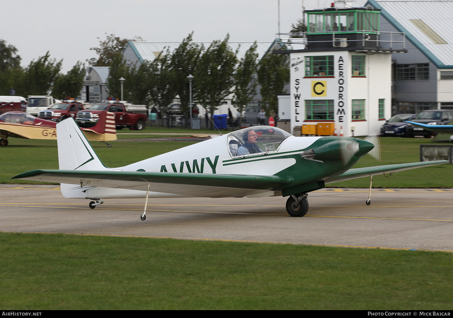 Aircraft Photo of G-AVWY | Sportavia-Pützer Fournier RF-4D | AirHistory.net #688749