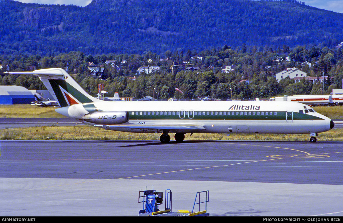 Aircraft Photo of I-DIKP | McDonnell Douglas DC-9-32 | Alitalia | AirHistory.net #688806