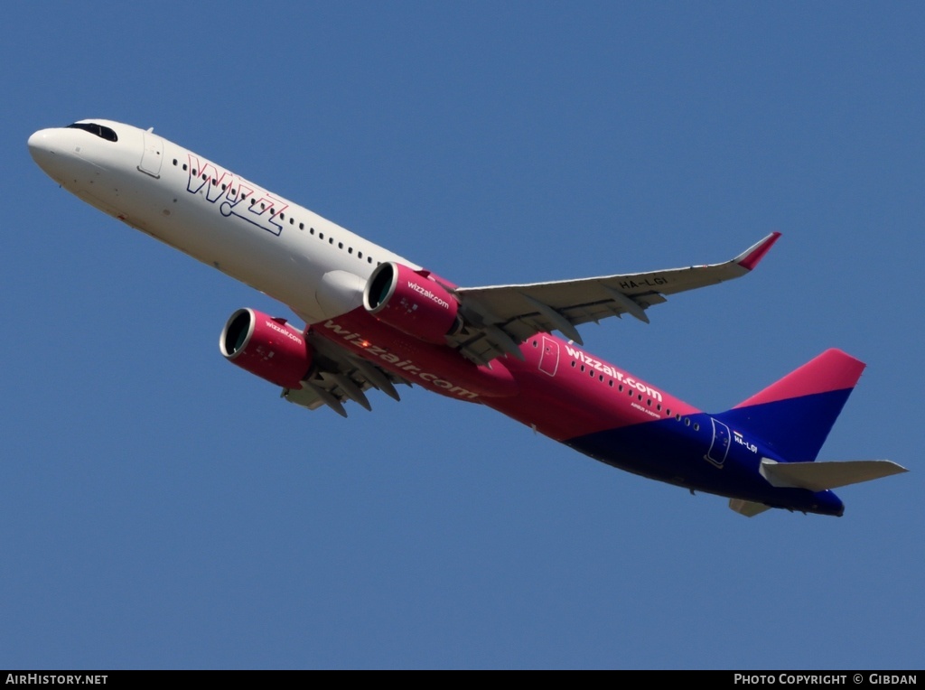 Aircraft Photo of HA-LGI | Airbus A321-271NX | Wizz Air | AirHistory.net #688920