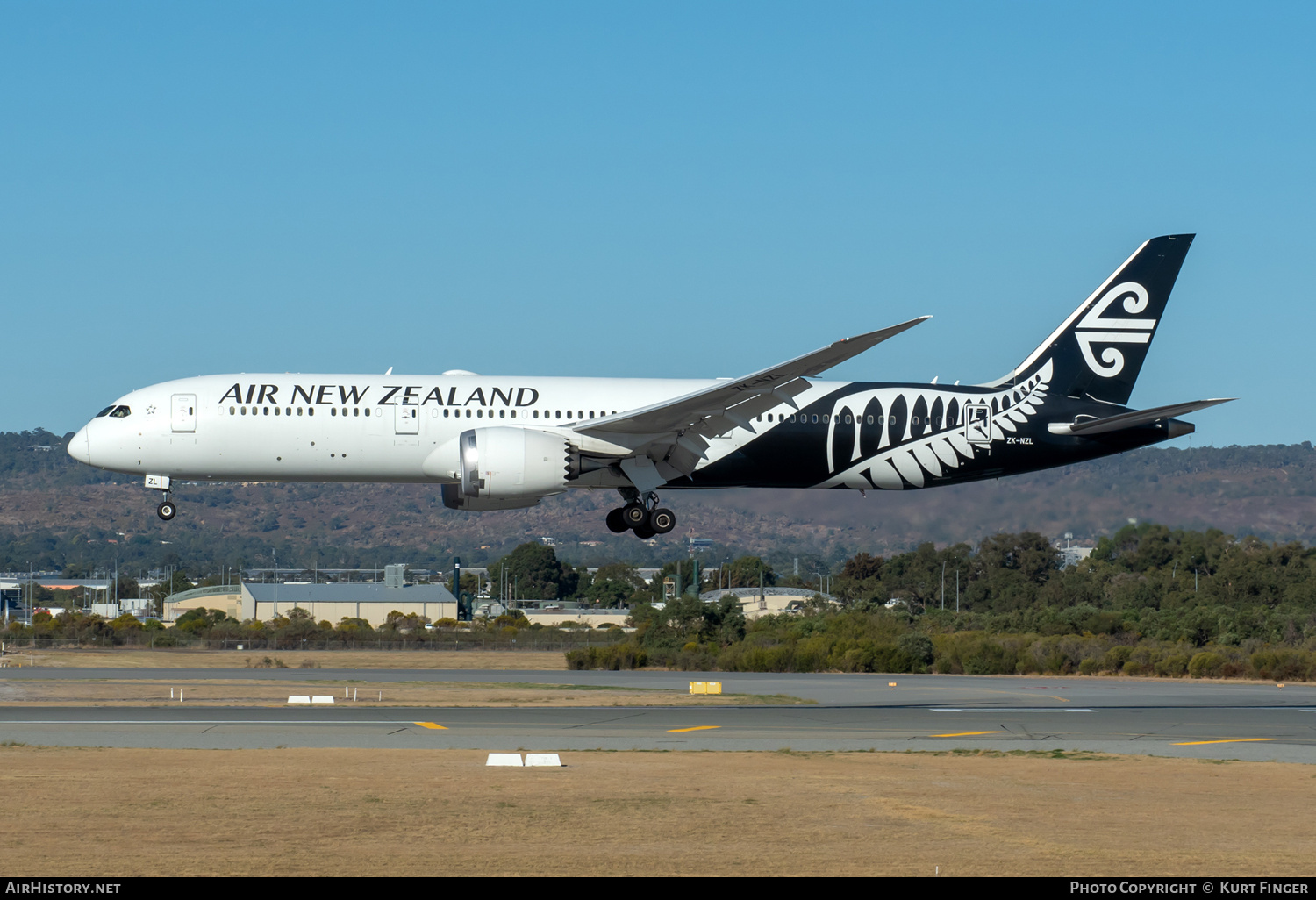 Aircraft Photo of ZK-NZL | Boeing 787-9 Dreamliner | Air New Zealand | AirHistory.net #688932