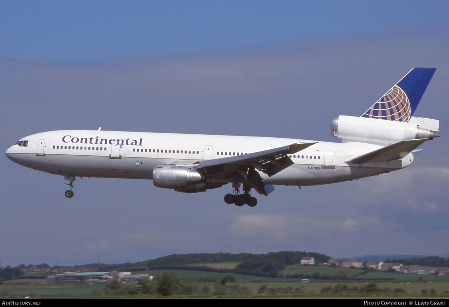 Aircraft Photo of N17085 | McDonnell Douglas DC-10-30 | Continental Airlines | AirHistory.net #688953