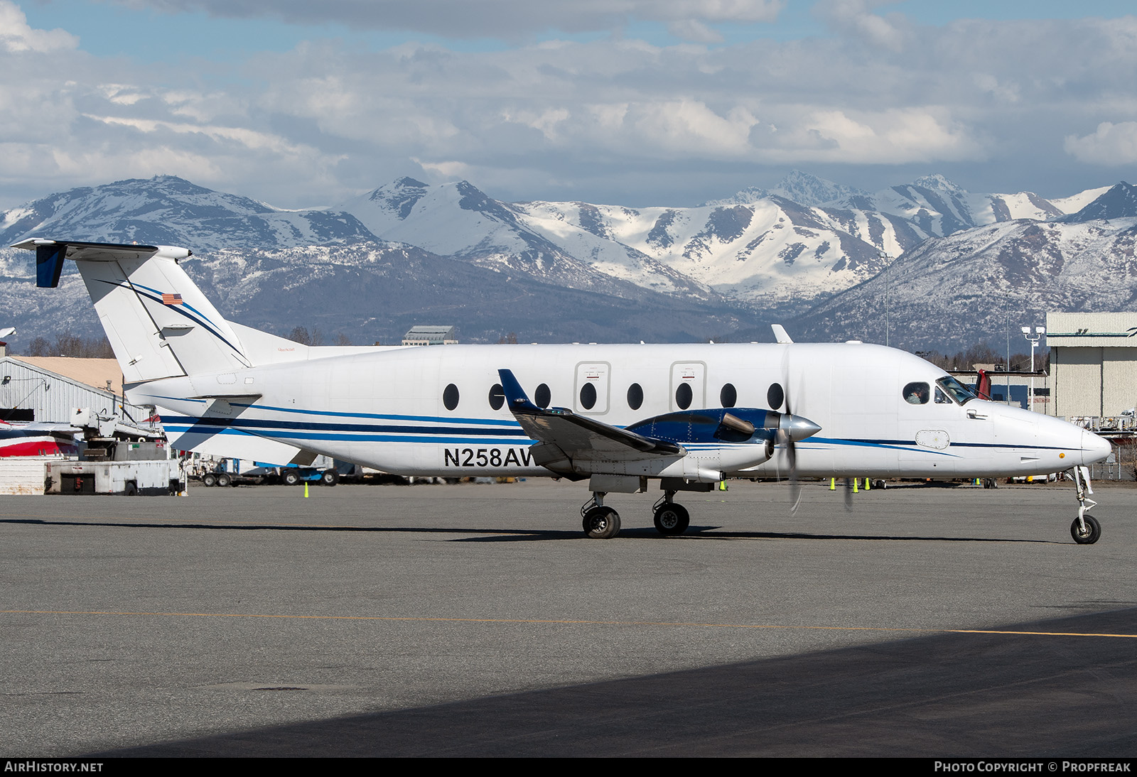 Aircraft Photo of N258AW | Beech 1900D | AirHistory.net #688959