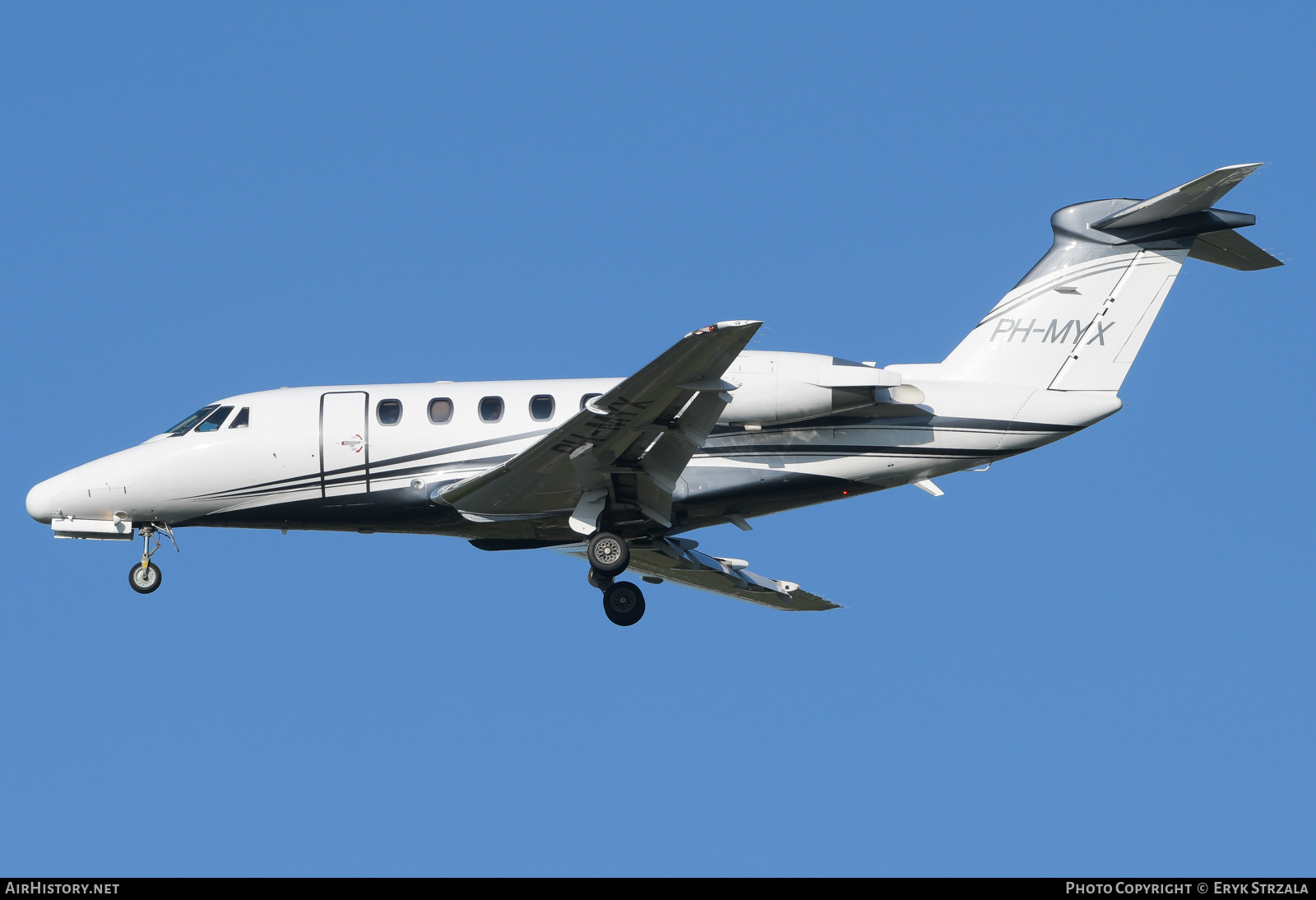 Aircraft Photo of PH-MYX | Cessna 650 Citation VII | AirHistory.net #688962