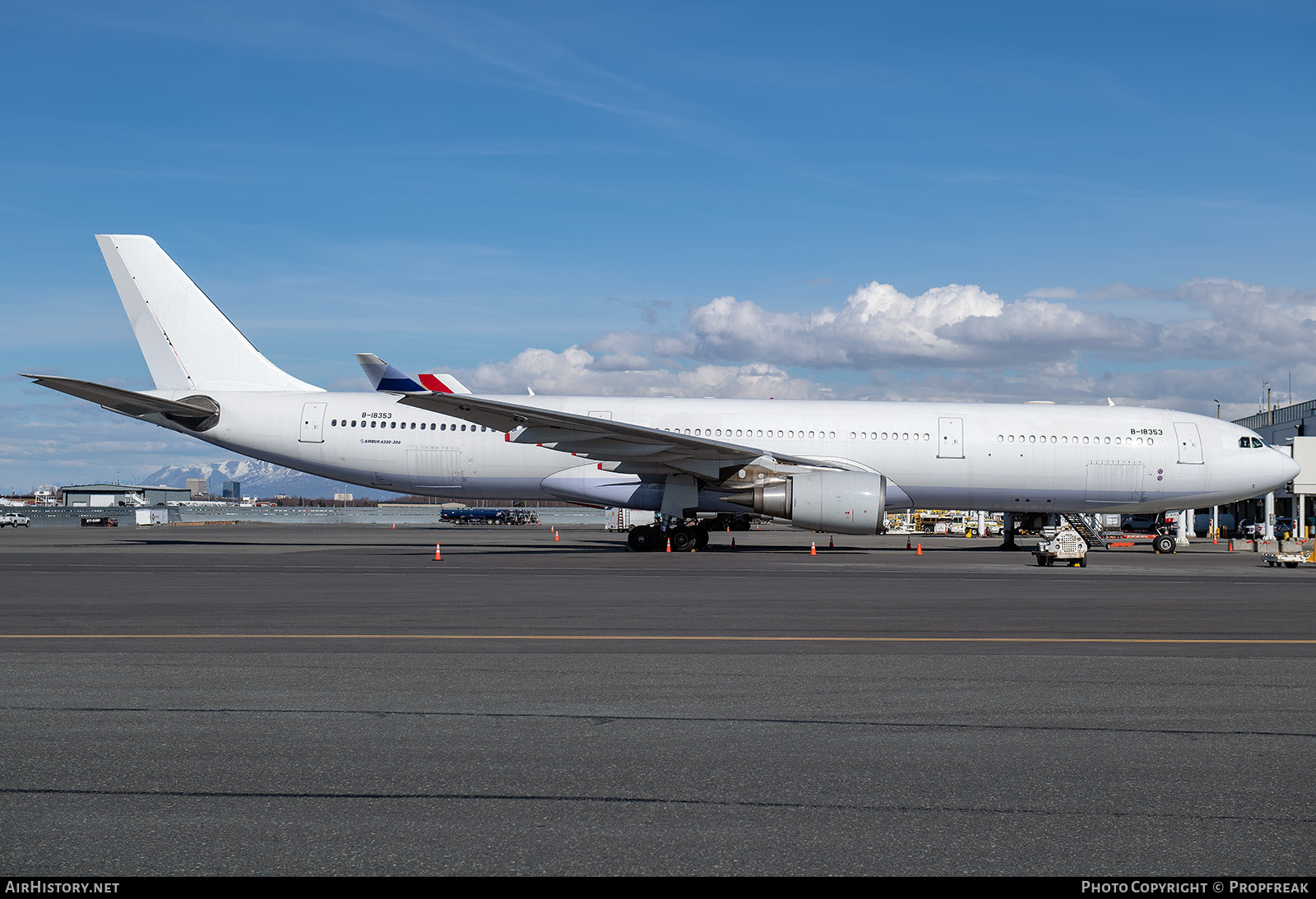 Aircraft Photo of B-18353 | Airbus A330-302E | AirHistory.net #689008