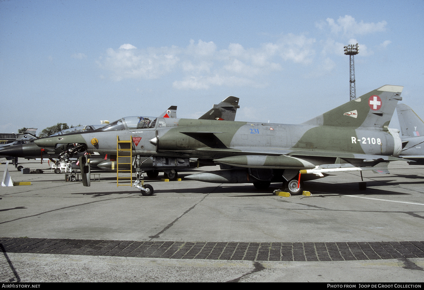 Aircraft Photo of R-2108 | Dassault Mirage IIIRS | Switzerland - Air Force | AirHistory.net #689020