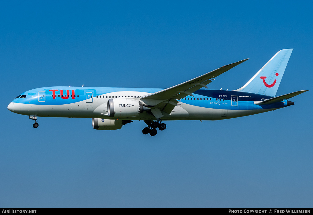 Aircraft Photo of PH-TFJ | Boeing 787-8 Dreamliner | TUI | AirHistory.net #689036