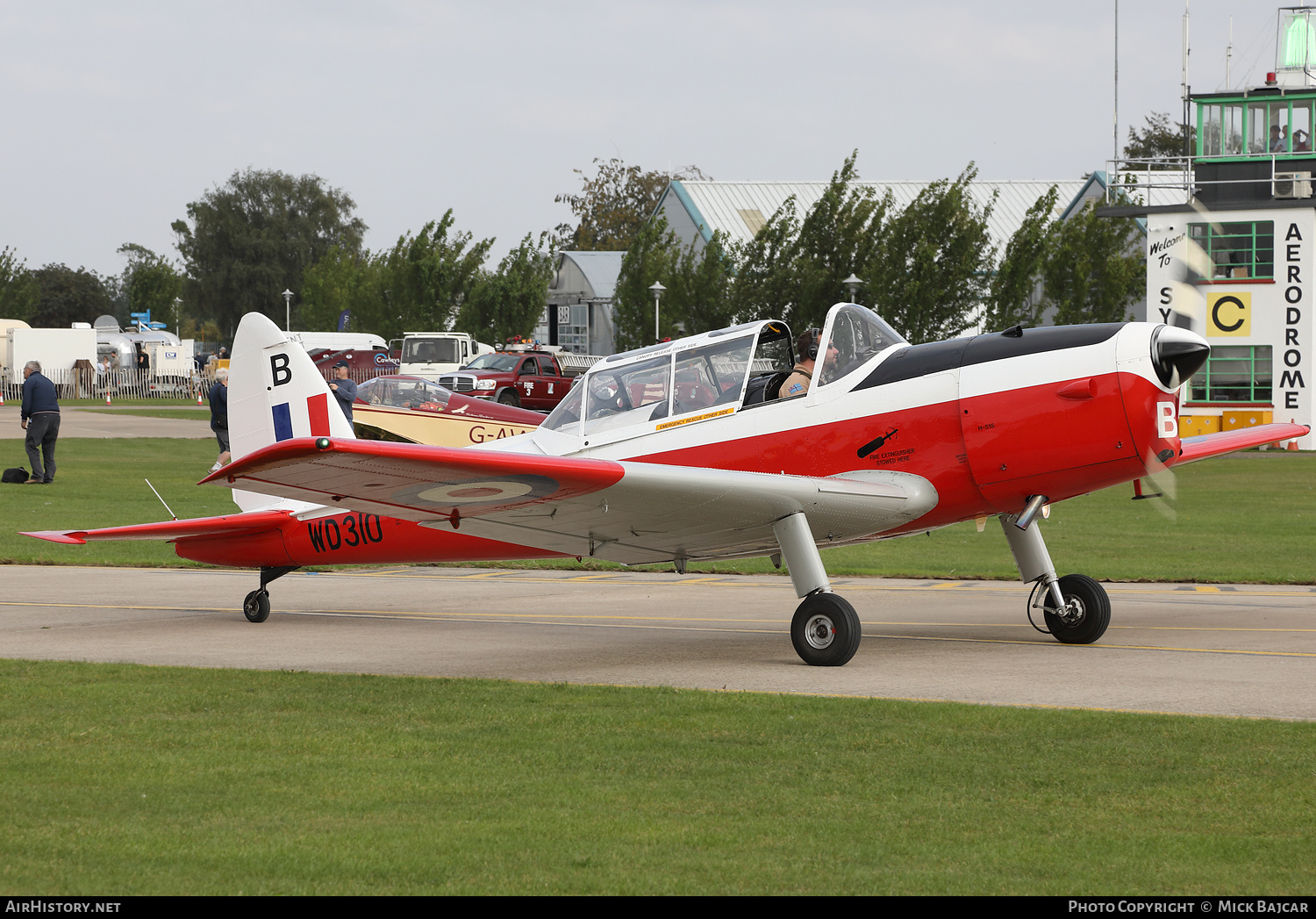 Aircraft Photo of G-BWUN / WD310 | De Havilland DHC-1 Chipmunk Mk22 | UK - Air Force | AirHistory.net #689095