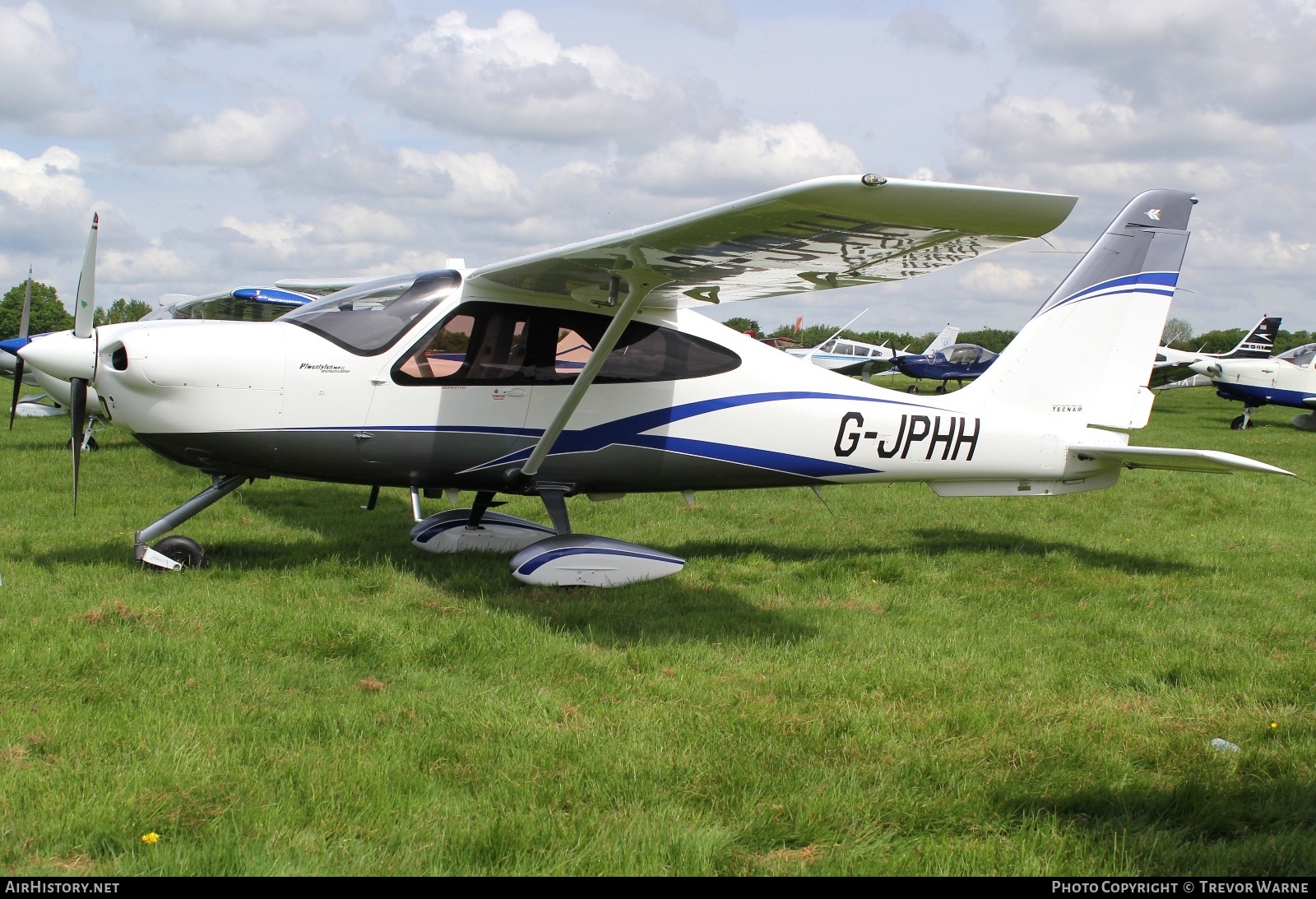 Aircraft Photo of G-JPHH | Tecnam P-2010 TDI | AirHistory.net #689108